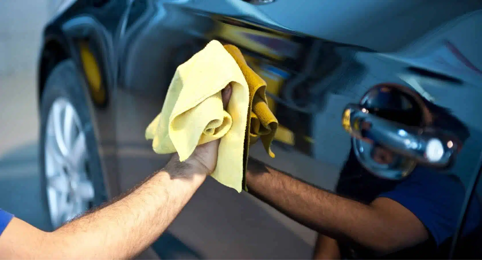 Autopflege: Geld und Zeit sparen mit diesen Autowäsche-Tipps