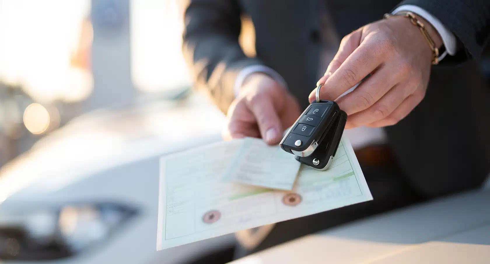 Gebrauchtwagen-Checkliste und Tipps für den Autokauf